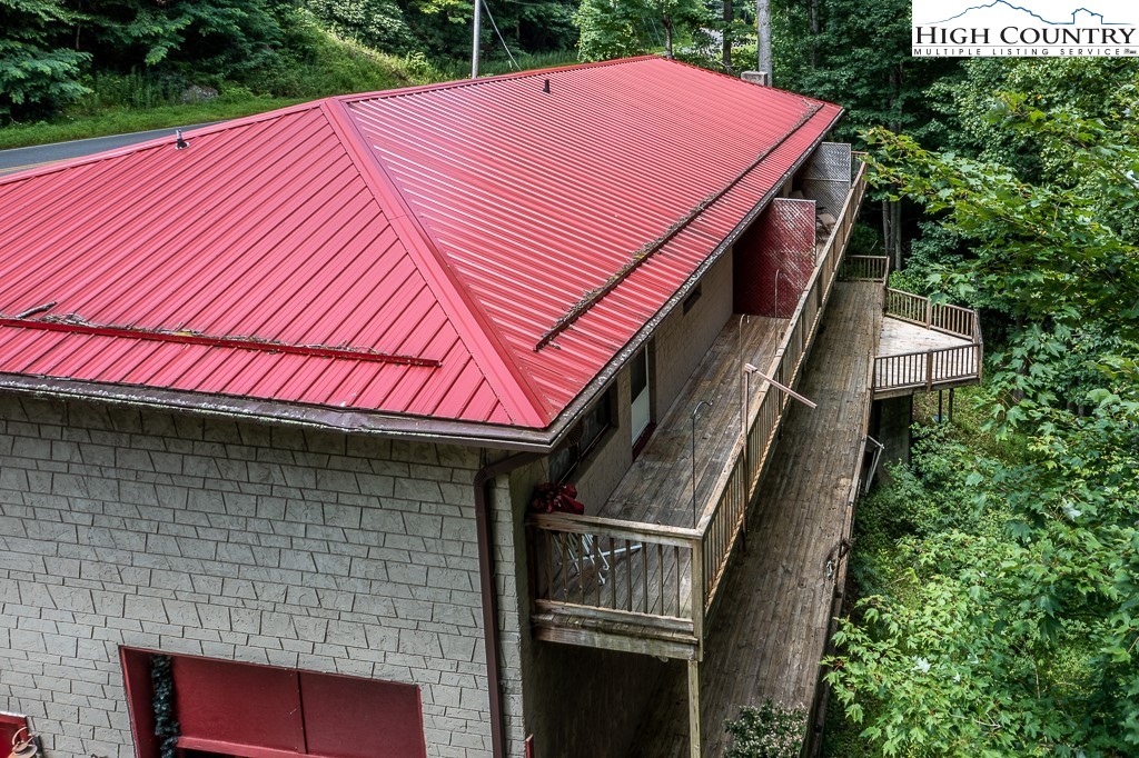 2691 Poplar Grove Road South, Unit 4 Boone, NC 28607 - Photo 3 of 50 Gallery Image 3