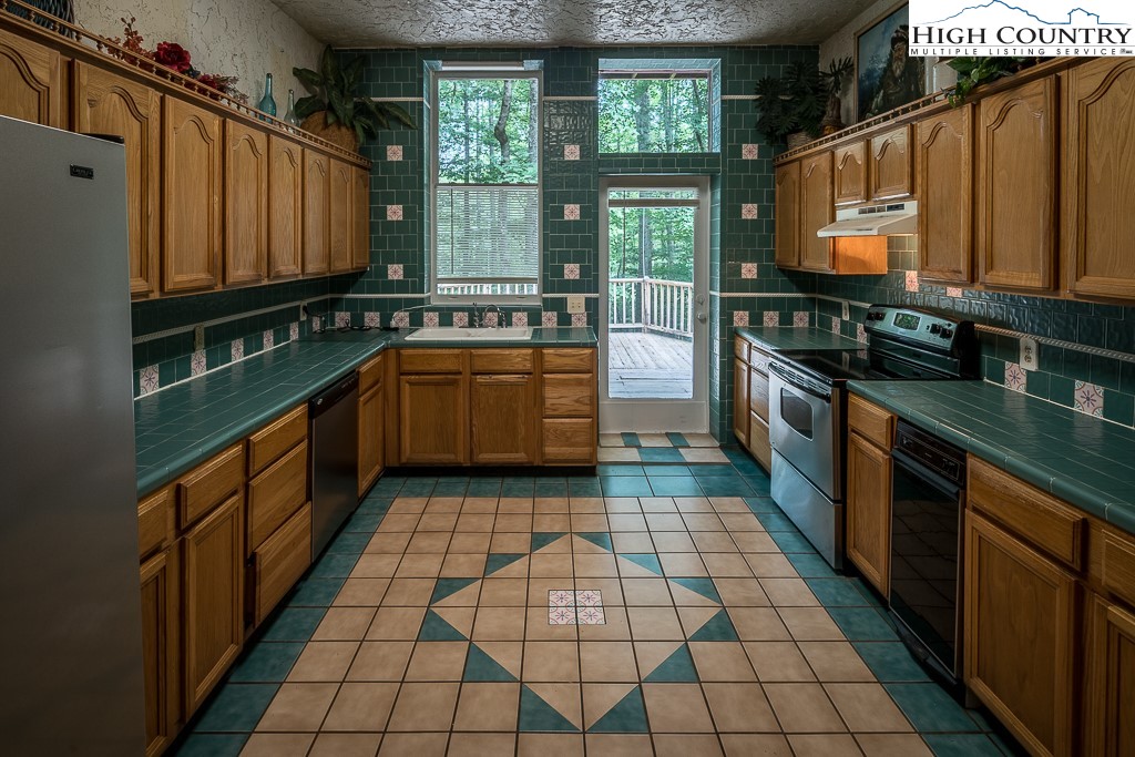 2691 Poplar Grove Road South, Unit 4 Boone, NC 28607 - Photo 39 of 50 Gallery Image 39