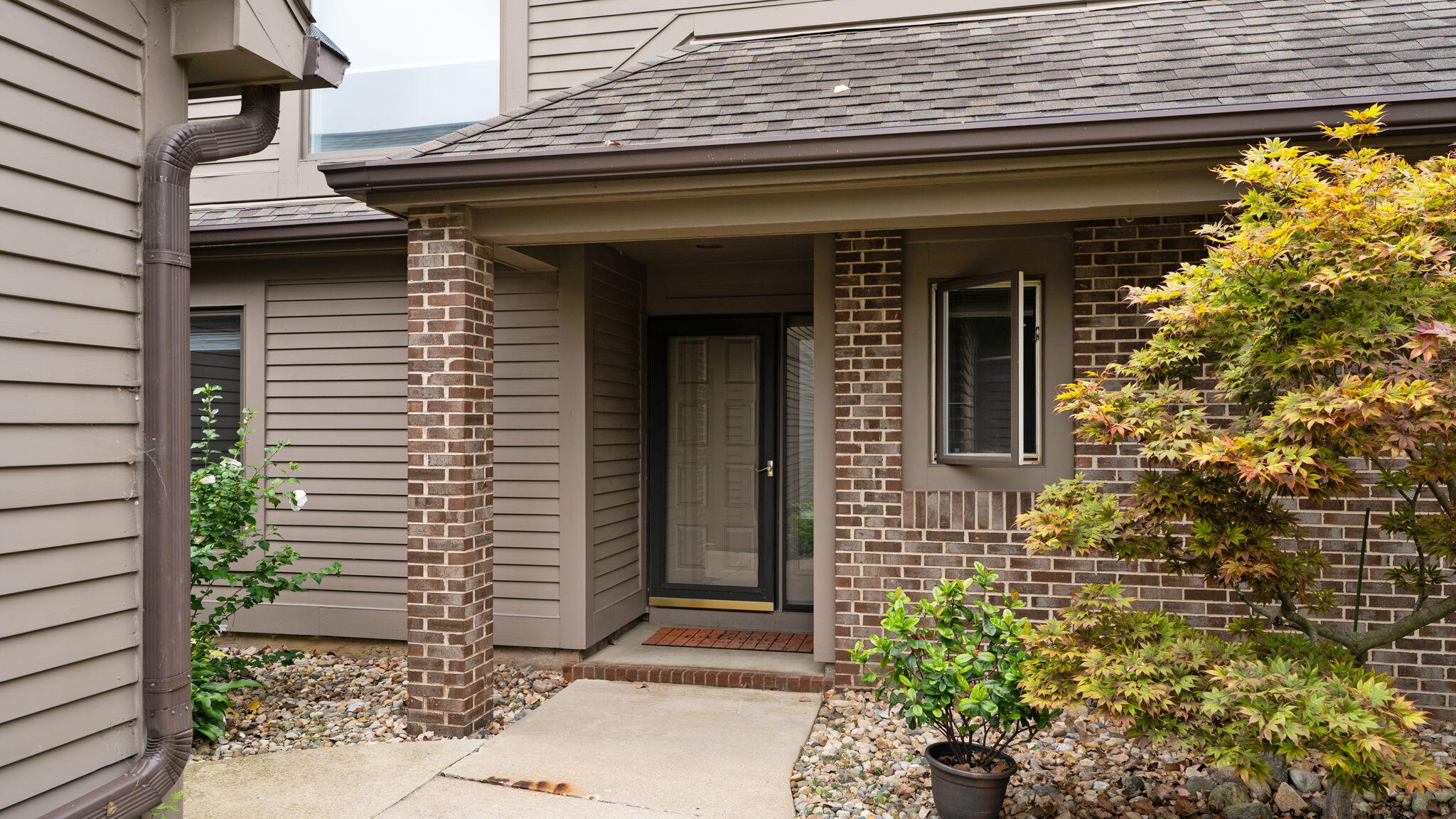 2641 Aspen Road Ann Arbor, MI 48108 - Photo 4 of 46 46-web-or-mls-DSC05256