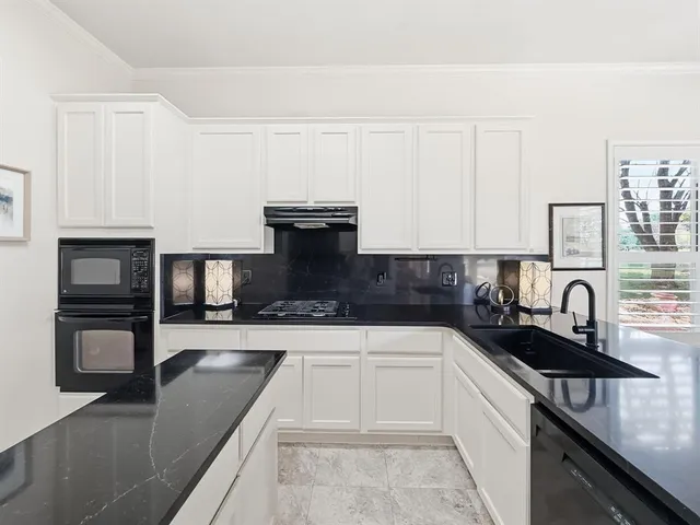 $1,925 | 126 Cold Springs Drive, Georgetown, TX 78633