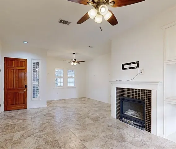 $1,925 | 126 Cold Springs Drive, Georgetown, TX 78633