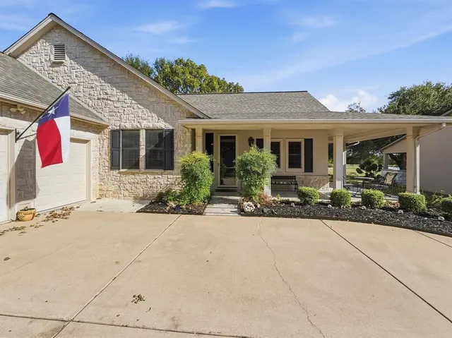 $1,925 | 126 Cold Springs Drive, Georgetown, TX 78633