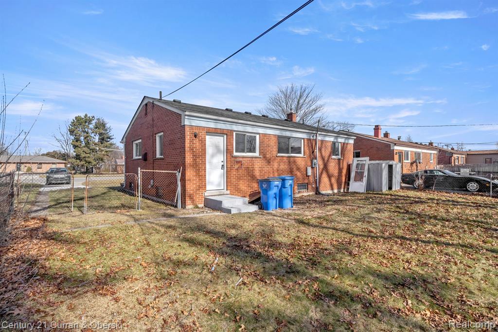 27007 Joy Road Dearborn Heights, MI 48127 - Photo 19 of 21
