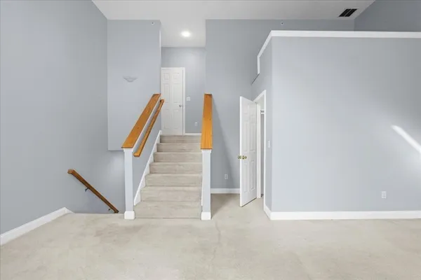 $3,400 | 67 North Quinsigamond Avenue, Unit 23, Shrewsbury, MA 01545
