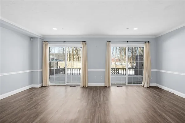 $3,400 | 67 North Quinsigamond Avenue, Unit 23, Shrewsbury, MA 01545