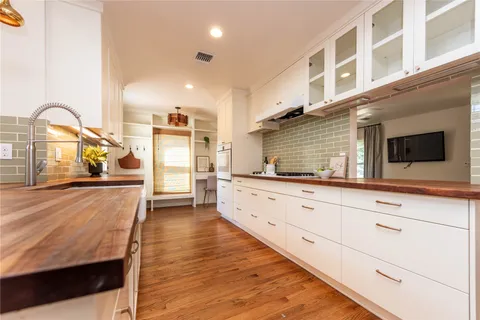 $1,185,000 | 503 East 46th Street, Austin, TX 78751