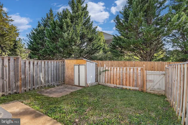 $3,000 | 402 Reneau Way, Herndon, VA 20170