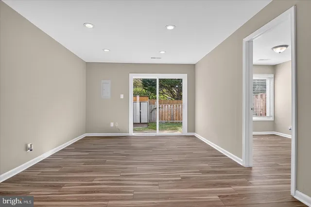 $3,000 | 402 Reneau Way, Herndon, VA 20170