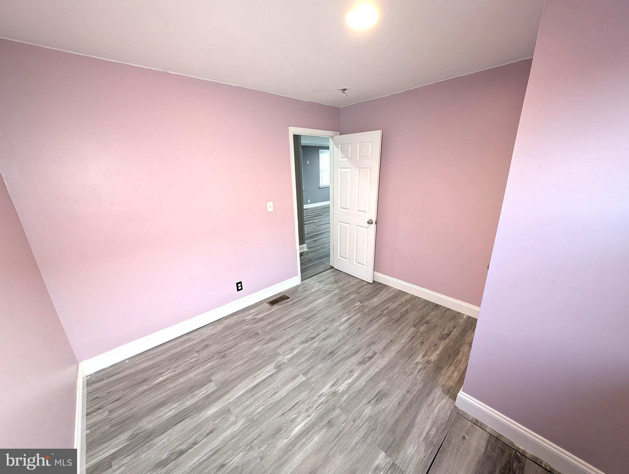 8102 Cornwall Road Dundalk, MD 21222 - Photo 12 of 30 Gallery Image 12