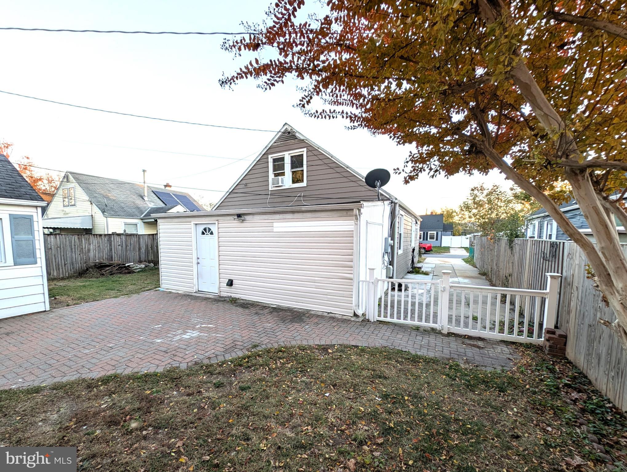 8102 Cornwall Road Dundalk, MD 21222 - Photo 23 of 30 Gallery Image 23