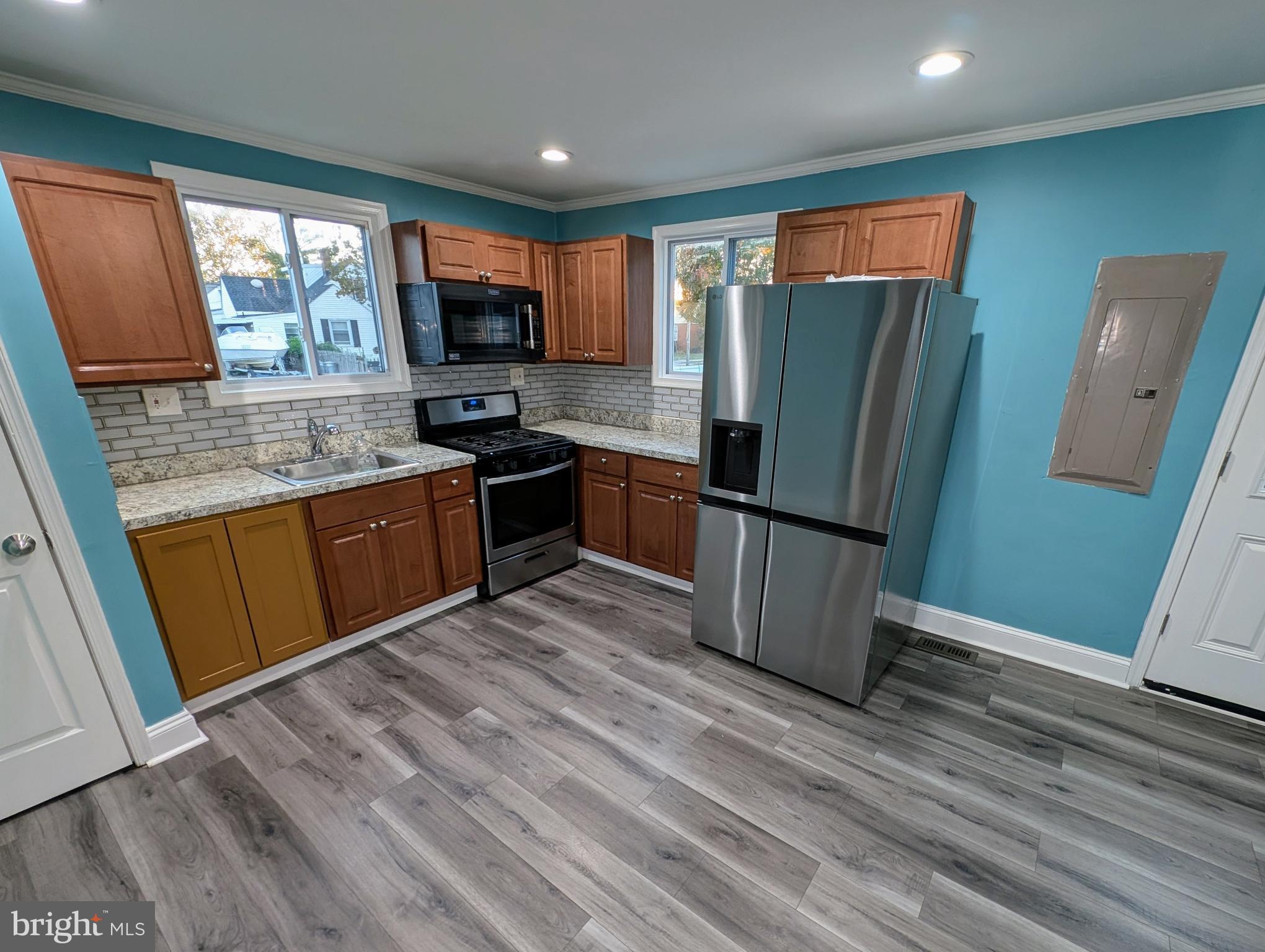 8102 Cornwall Road Dundalk, MD 21222 - Photo 4 of 30 Gallery Image 4