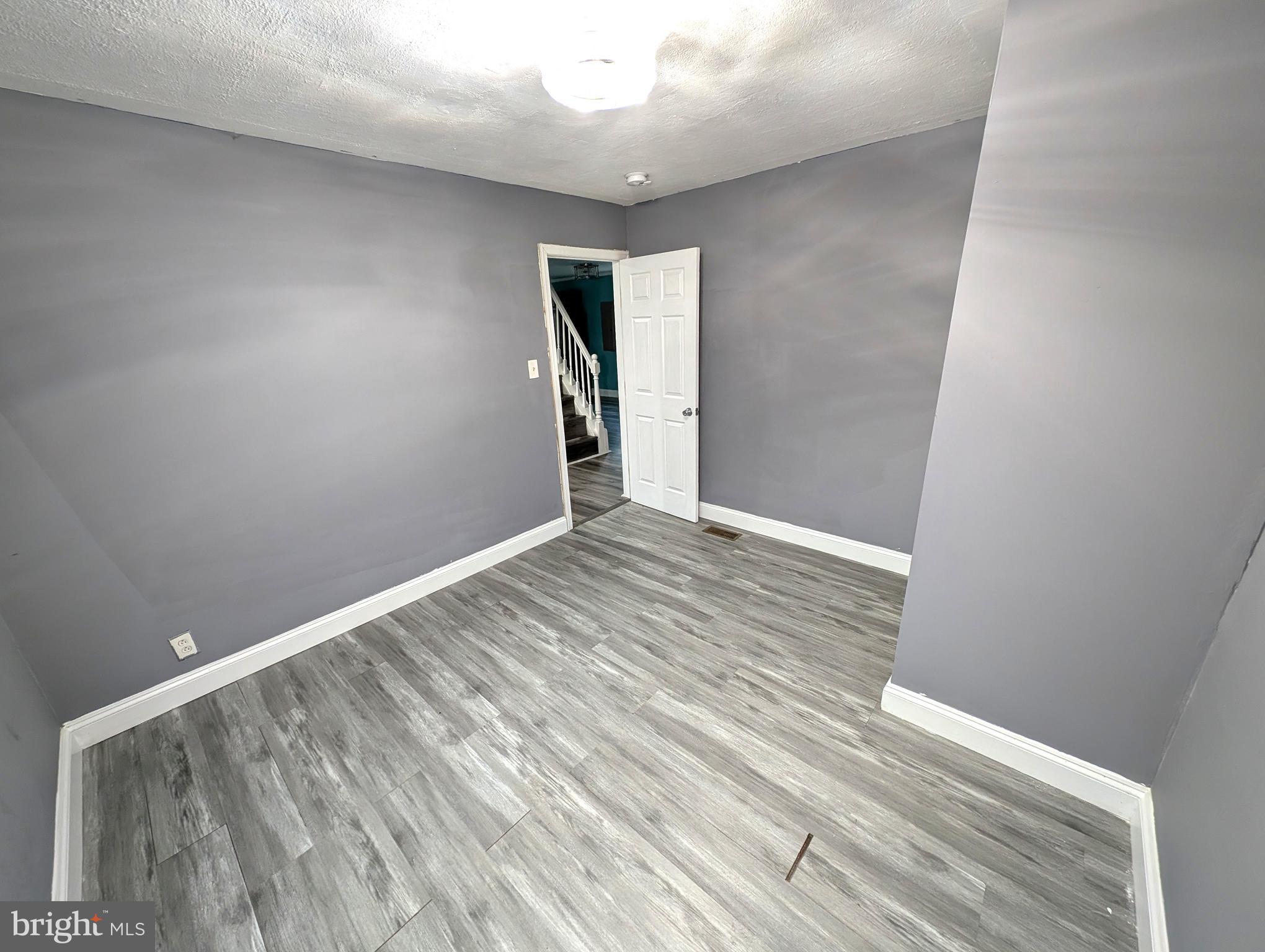 8102 Cornwall Road Dundalk, MD 21222 - Photo 9 of 30 Gallery Image 9