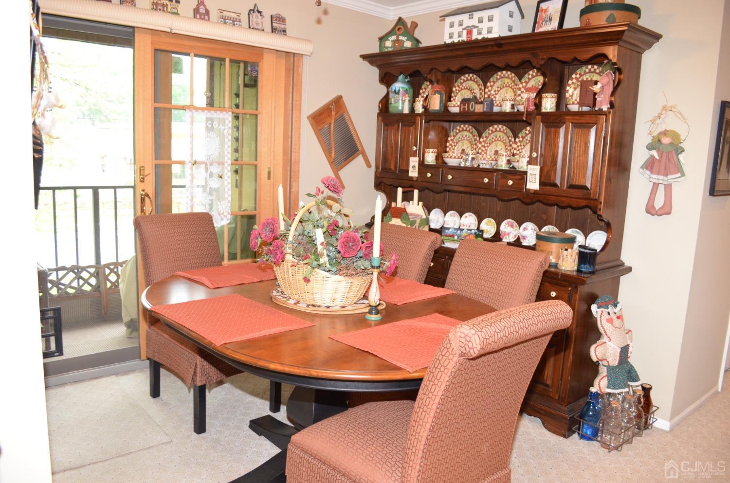 6 Foxhall Middlesex, NJ 08846 - Photo 4 of 18 Gallery Image 4