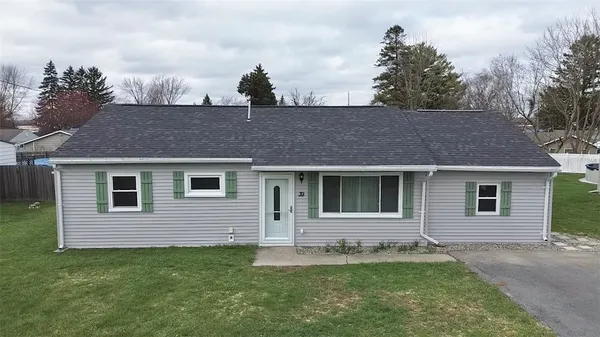 $228,000 | 39 Elmhurst Circle, Aurelius, NY 13021
