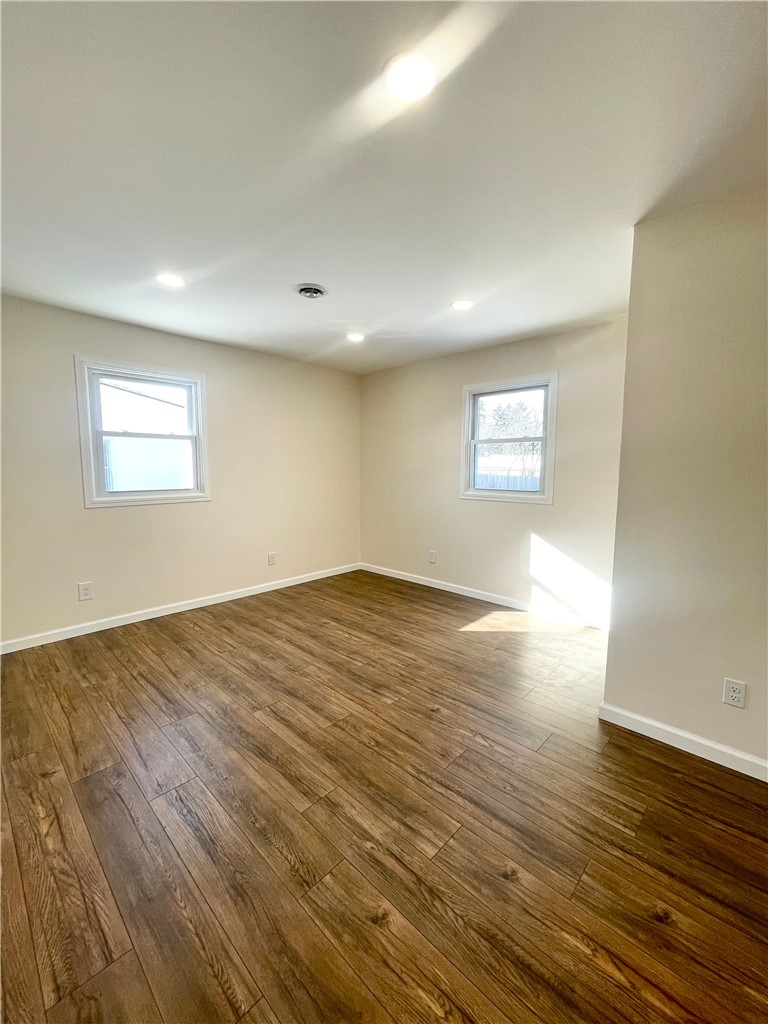 39 Elmhurst Circle Aurelius, NY 13021 - Photo 21 of 24 Bedroom1