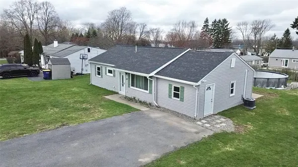 $228,000 | 39 Elmhurst Circle, Aurelius, NY 13021