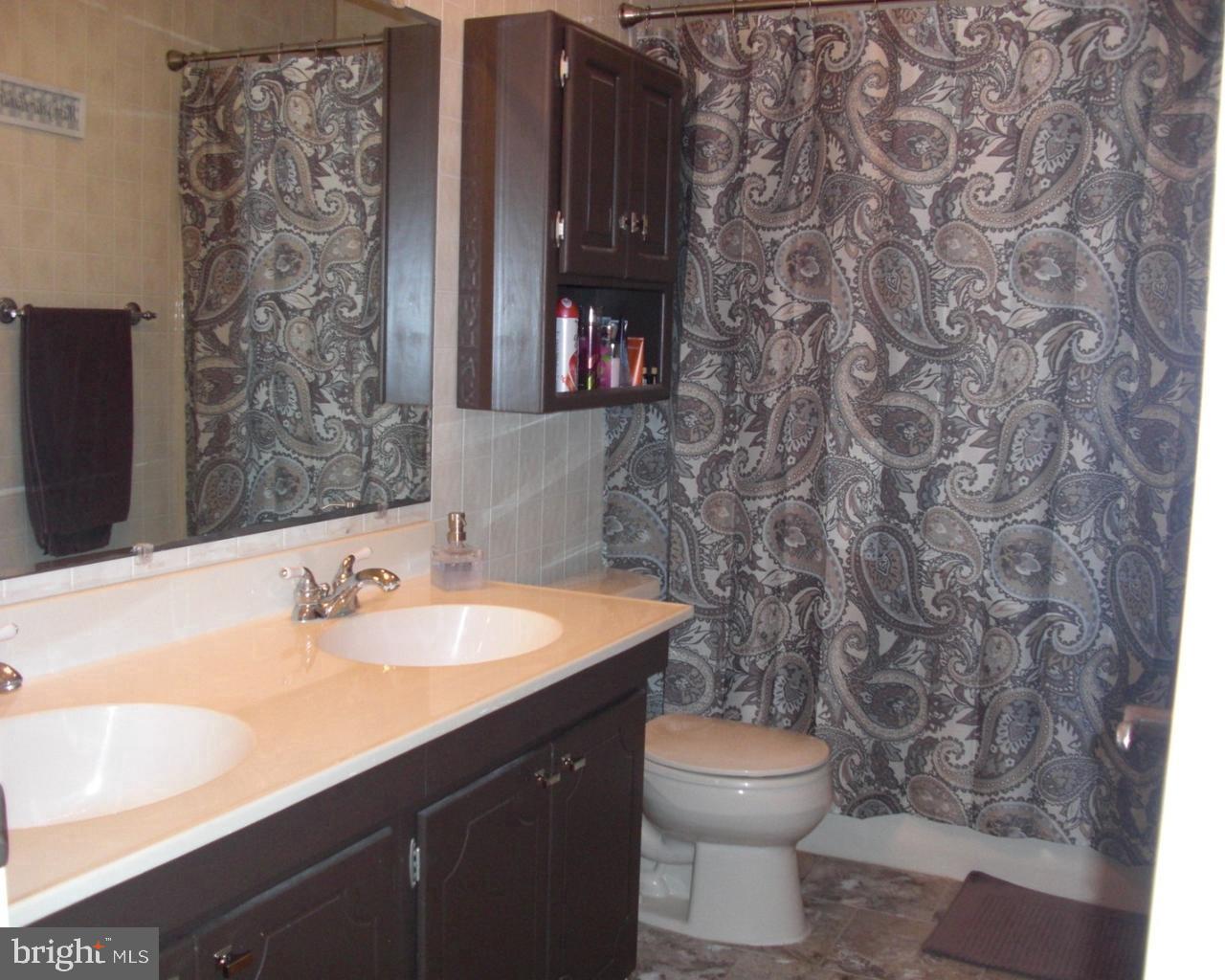 7 Dover Road Sewell, NJ 08080 - Photo 9 of 15