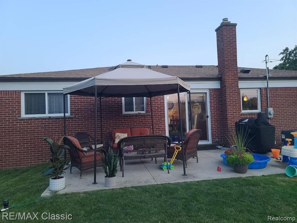 2367 Edwin Drive Warren, MI 48092 - Photo 24 of 27 Gallery Image 24