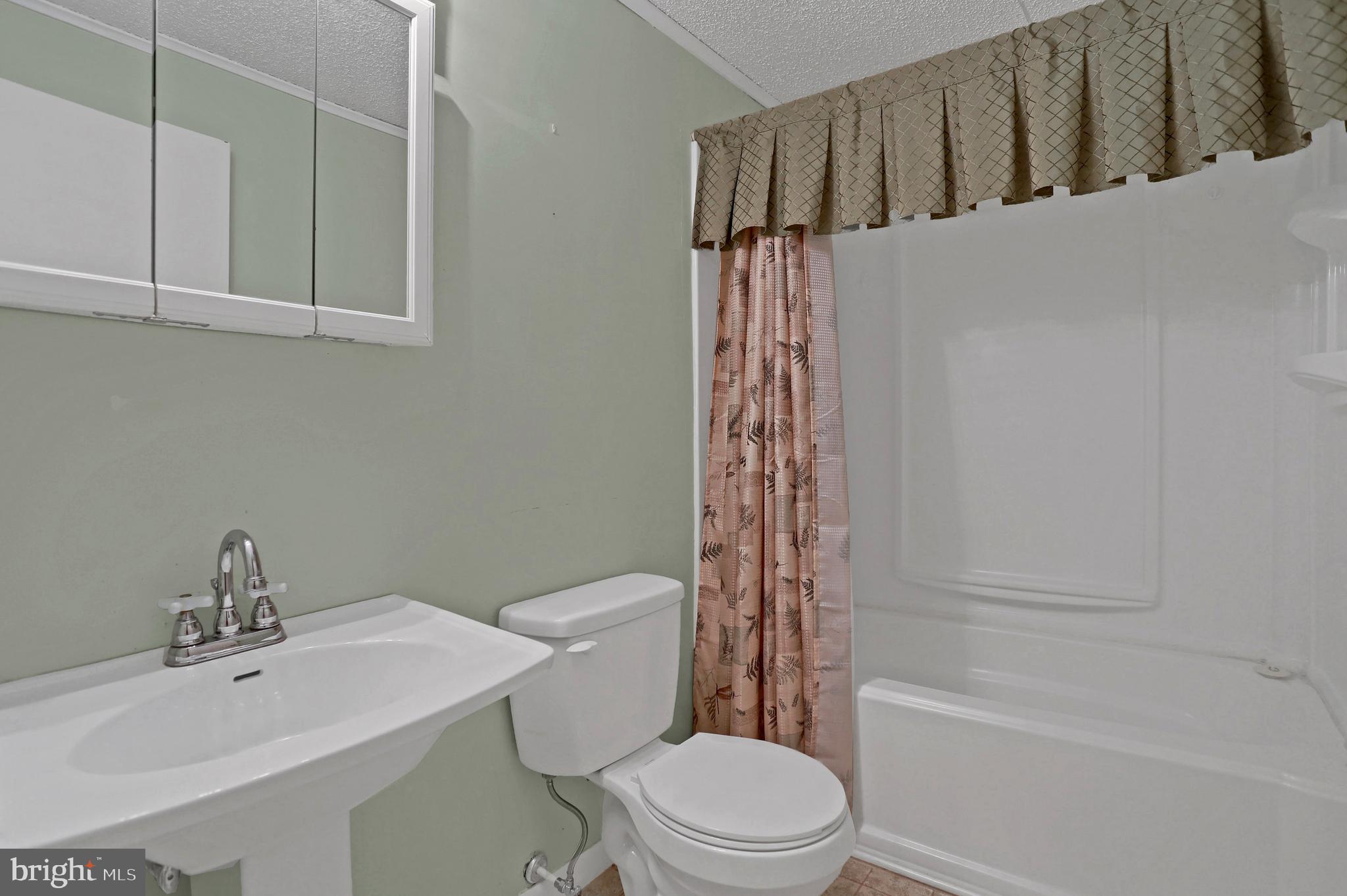 49 Poplar View Road Delta, PA 17314 - Photo 15 of 36 Gallery Image 15