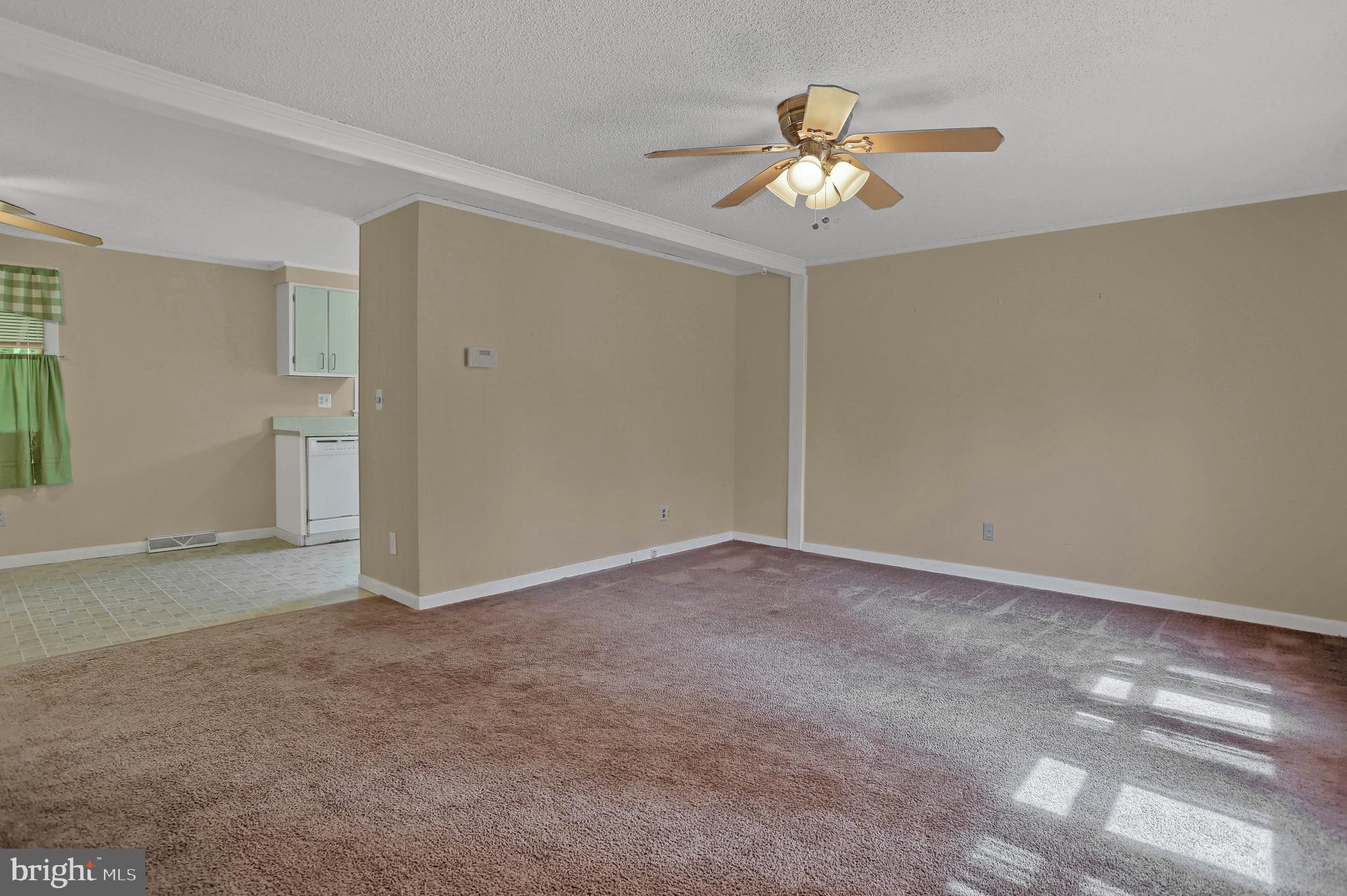 49 Poplar View Road Delta, PA 17314 - Photo 7 of 36 Gallery Image 7