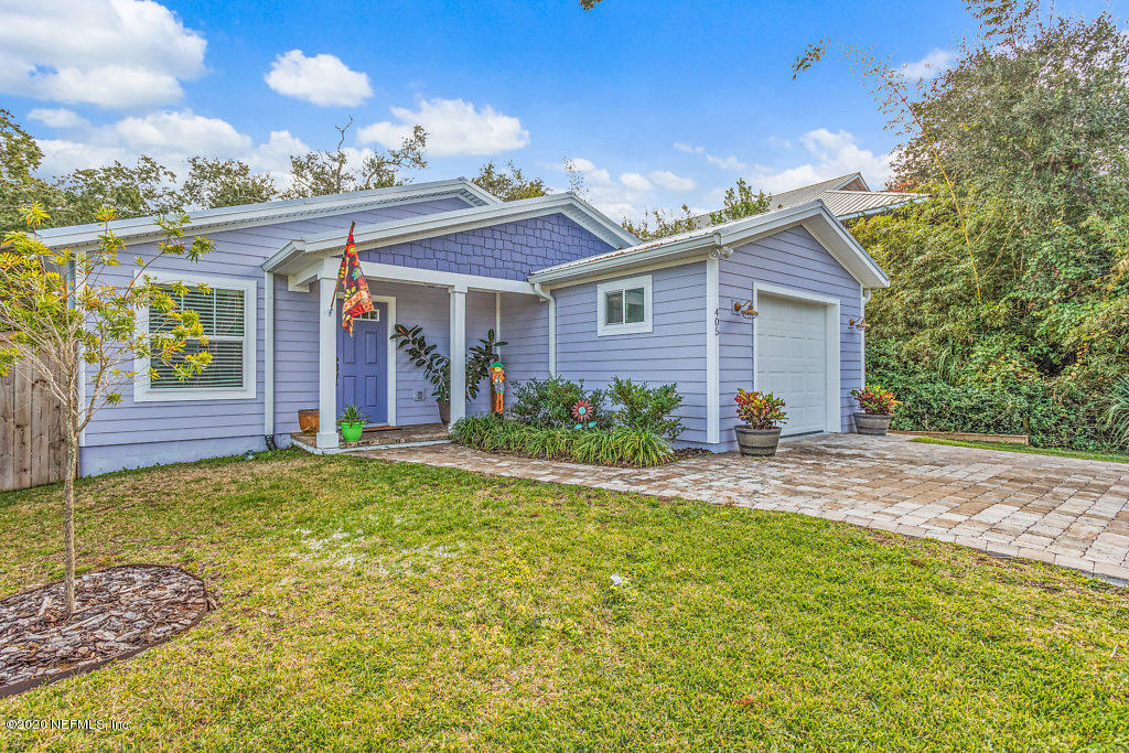 405 2nd Street St. Augustine, FL 32084 - Photo 6 of 49 a view of a house with backyard and porch