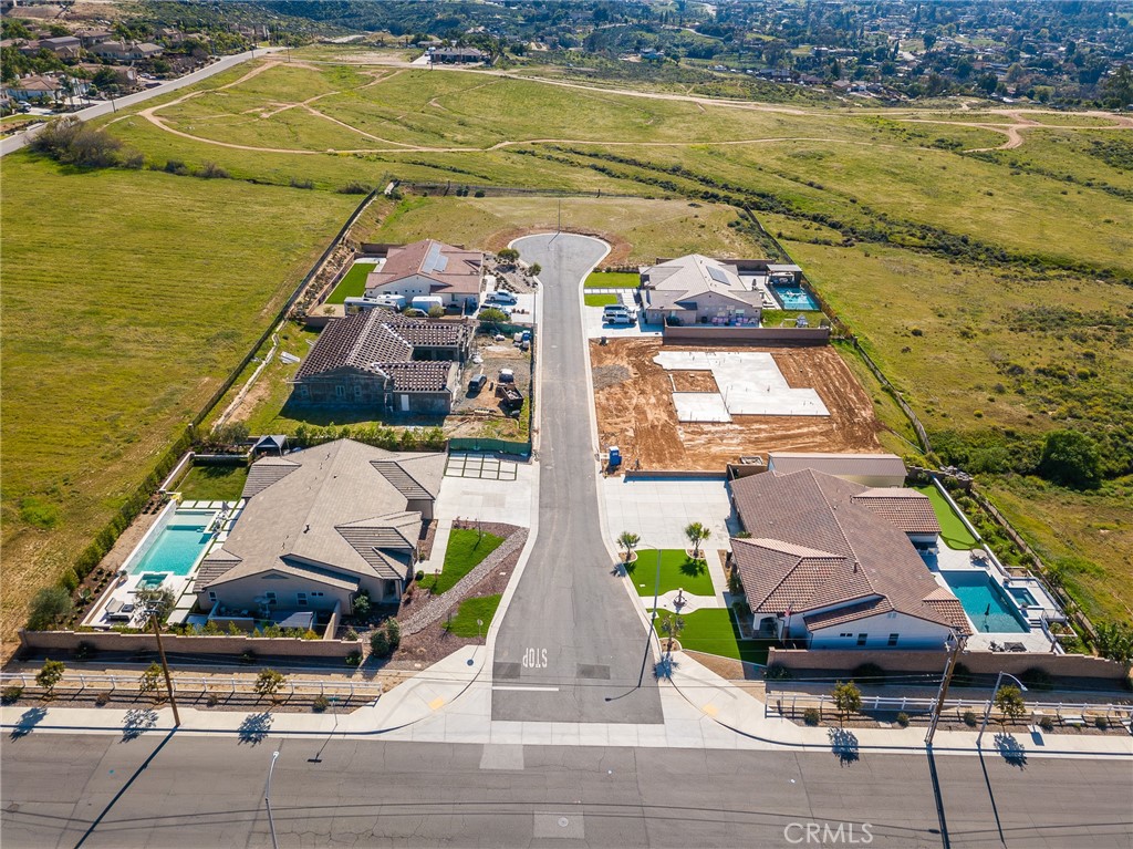 7955 Featherstone Court Riverside, CA 92506 - Photo 4 of 13