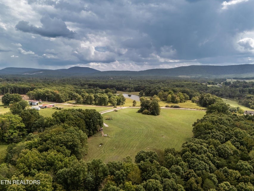 1079 York Road Crossville, TN 38555 - Photo 13 of 32 Gallery Image 13