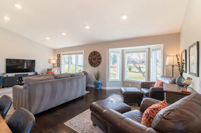 $549,900 | 676 North Hay Lake Road, Eagan, MN 55123