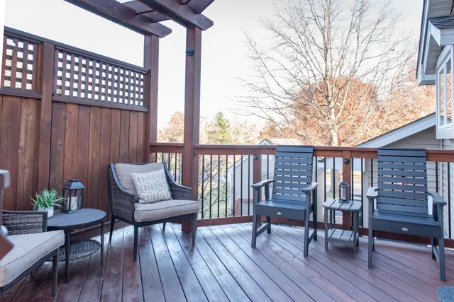 $549,900 | 676 North Hay Lake Road, Eagan, MN 55123