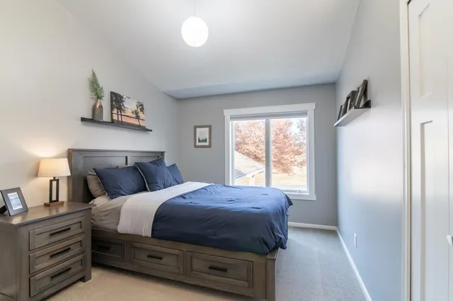 $549,900 | 676 North Hay Lake Road, Eagan, MN 55123