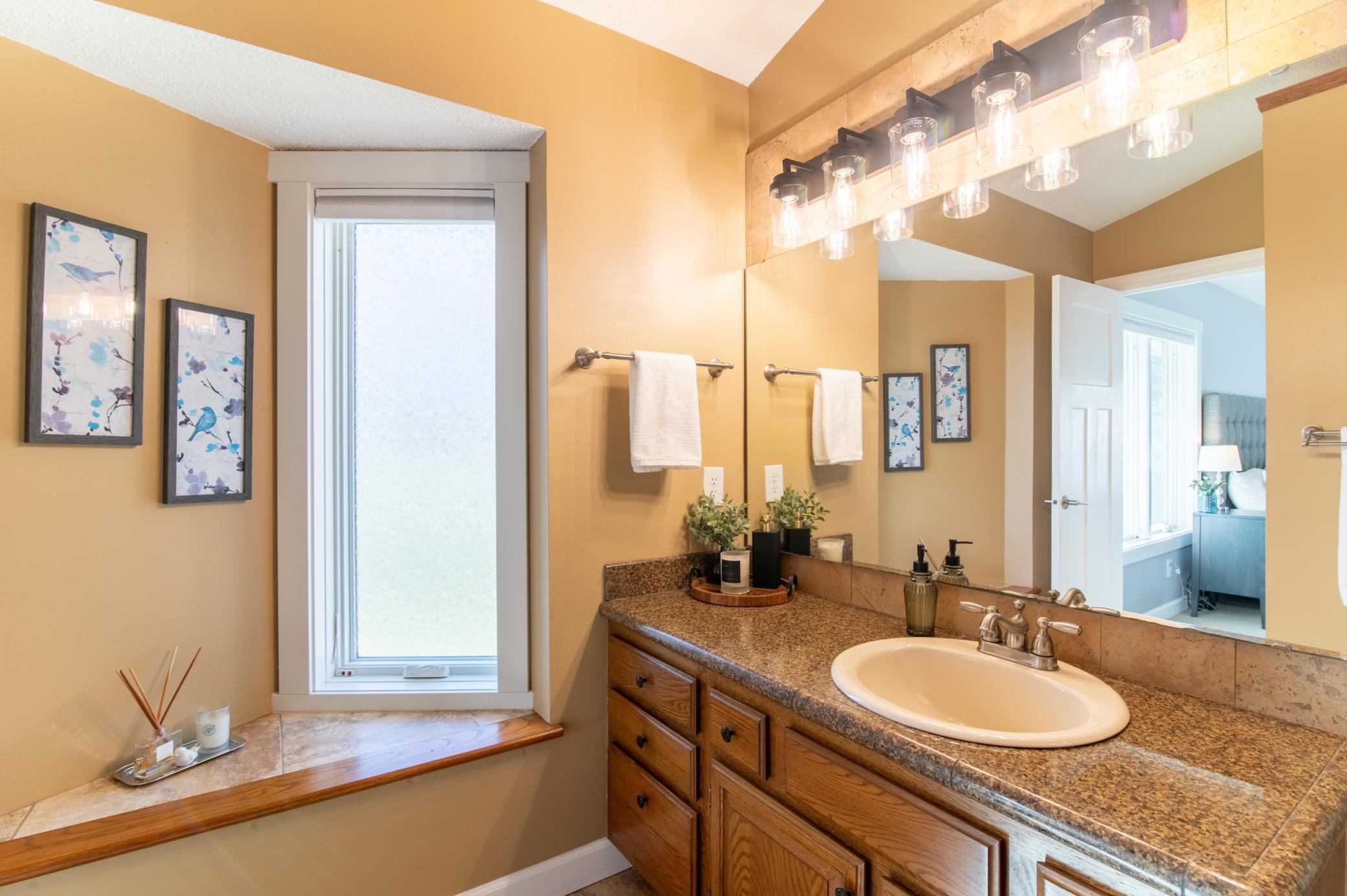 676 North Hay Lake Road Eagan, MN 55123 - Photo 33 of 56