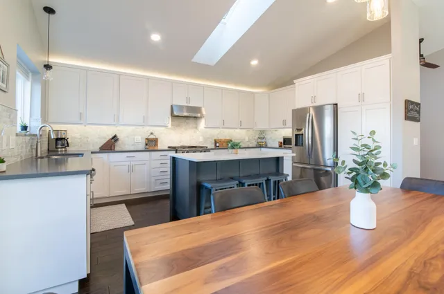 $549,900 | 676 North Hay Lake Road, Eagan, MN 55123