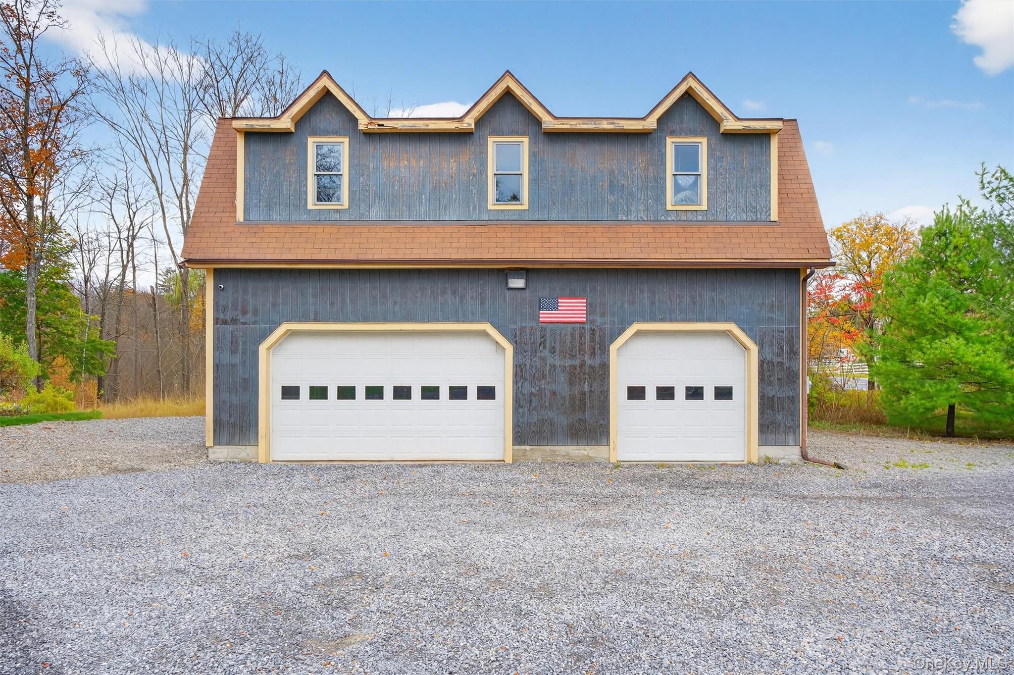 618 Salt Point Turnpike Poughkeepsie, NY 12601 - Photo 4 of 38