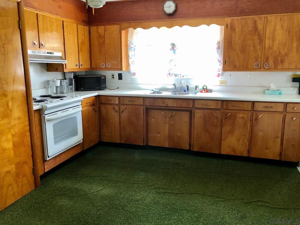 1455 School Road Cairnbrook, PA 15924 - Photo 8 of 58
