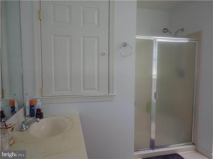 541 Middletown Road Media, PA 19063 - Photo 16 of 23 Master Bathroom