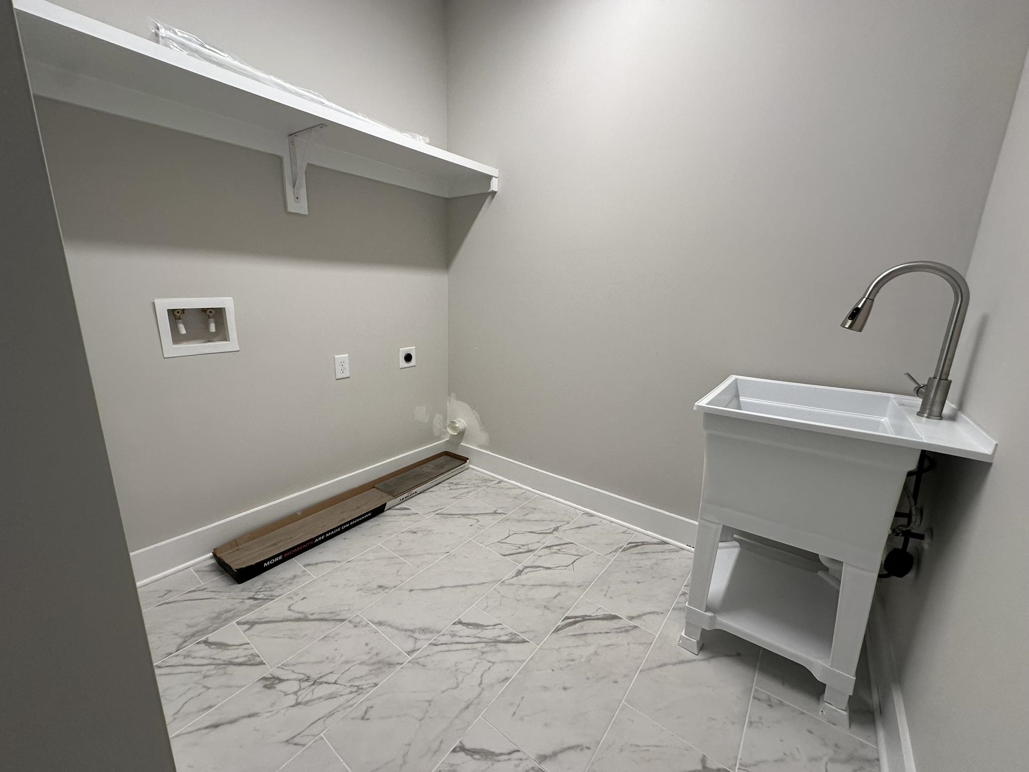 23582 Travis Stock Street, Unit 48 Foley, AL 36535 - Photo 33 of 51 Laundry