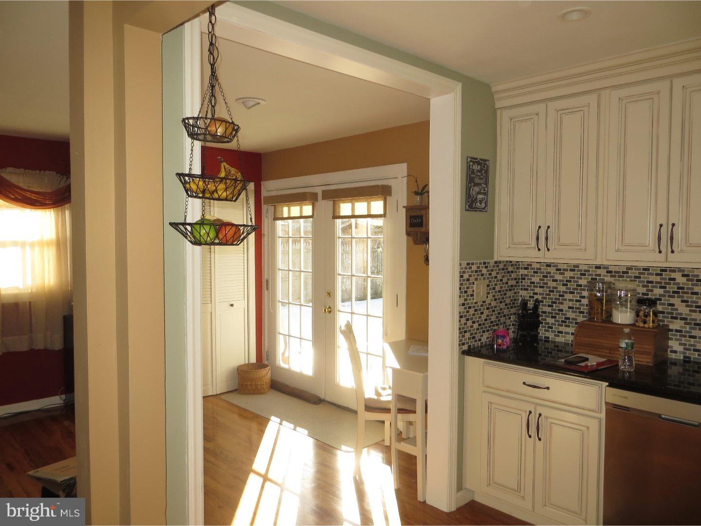 84 Stephen Road Brick, NJ 08724 - Photo 5 of 23 Gallery Image 5