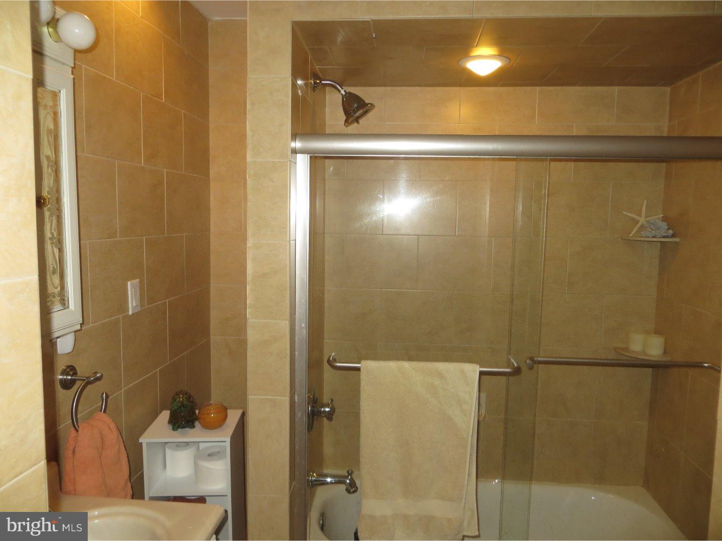 84 Stephen Road Brick, NJ 08724 - Photo 10 of 23 Bathroom
