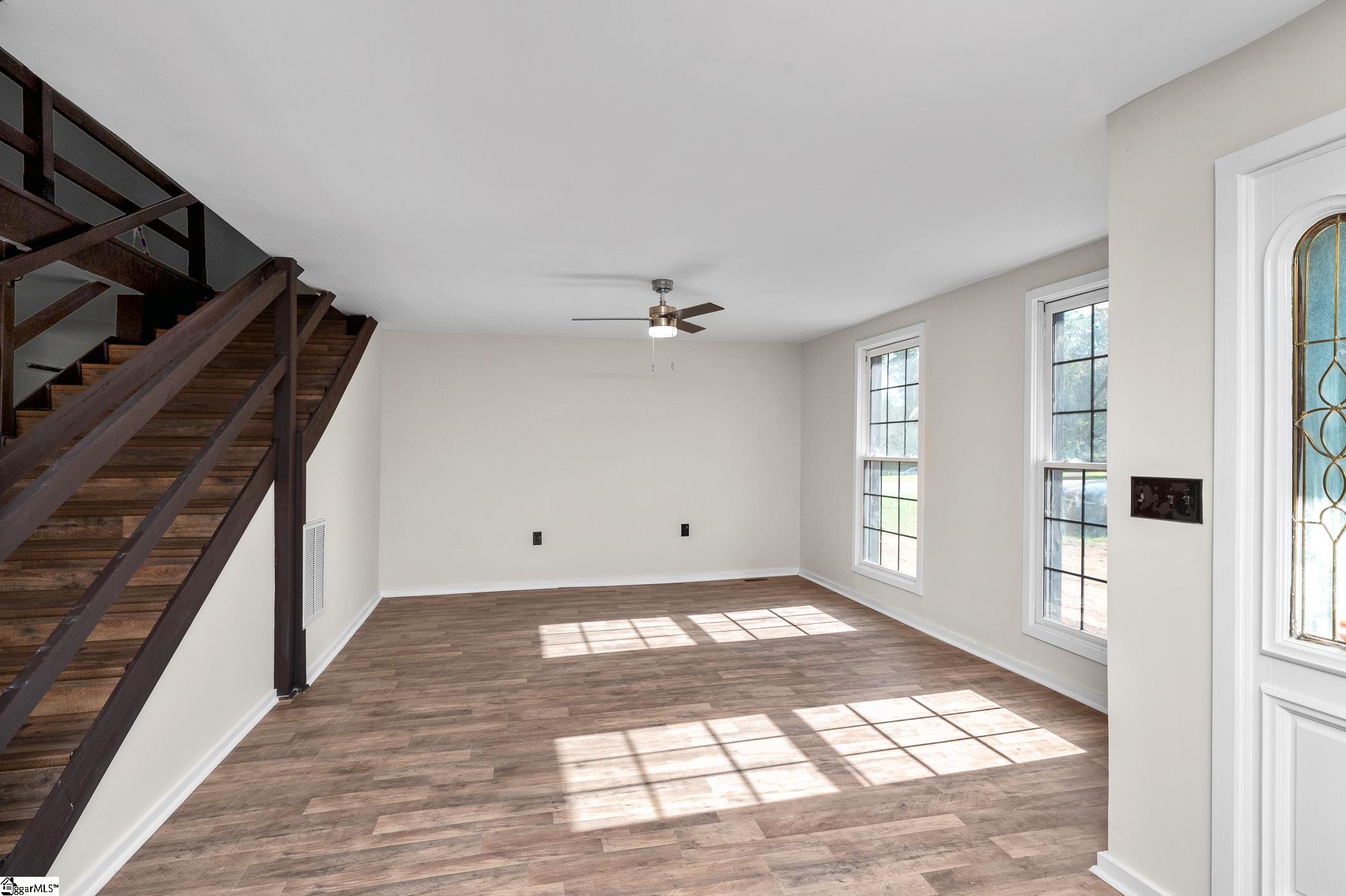 141 Agnes Drive Duncan, SC 29334 - Photo 6 of 50