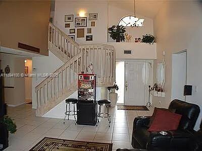 5920 York Lane Davie, FL 33331 - Photo 6 of 30