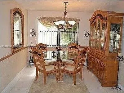 $655,000 | 5920 York Lane, Davie, FL 33331