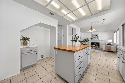 $1,195,000 | 12144 Carrollton Square, San Diego, CA 92128
