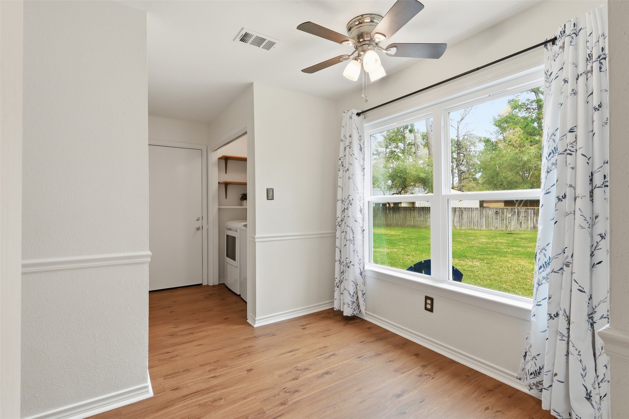 10 East Broken Oak Court Spring, TX 77381 - Photo 16 of 47 Natural light and upgraded energy efficient windows means more sunlight, and less heat.