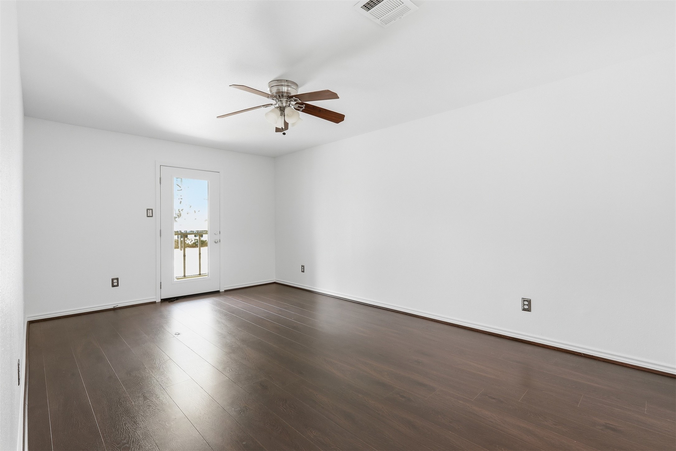 10 East Broken Oak Court Spring, TX 77381 - Photo 25 of 47 Primary bedroom with connected balcony access.
