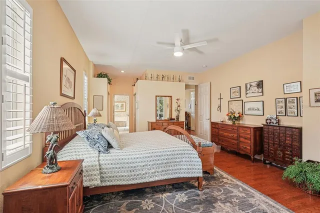 $995,900 | 417 Huntridge Drive, Venice, FL 34292