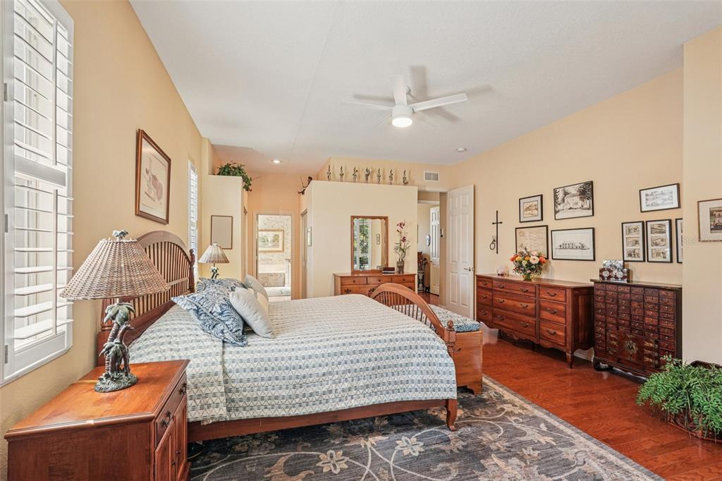 417 Huntridge Drive Venice, FL 34292 - Photo 20 of 68