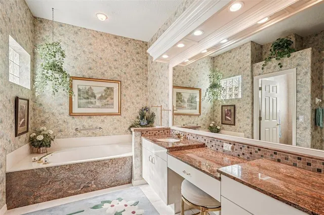 $995,900 | 417 Huntridge Drive, Venice, FL 34292