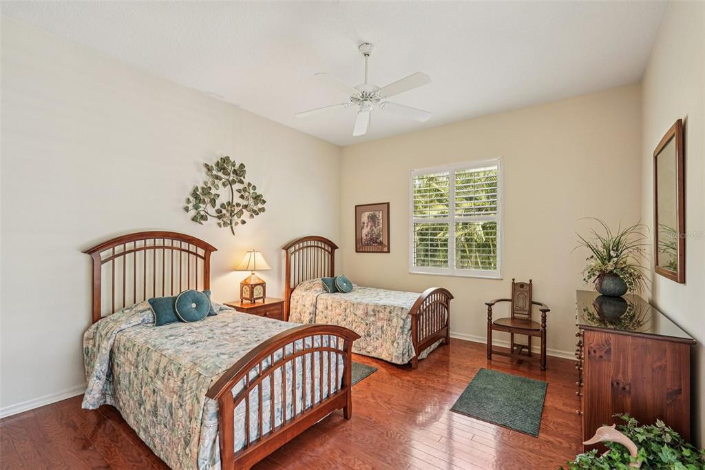 417 Huntridge Drive Venice, FL 34292 - Photo 29 of 68