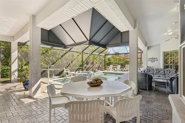 $995,900 | 417 Huntridge Drive, Venice, FL 34292