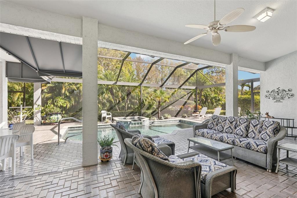 417 Huntridge Drive Venice, FL 34292 - Photo 36 of 68